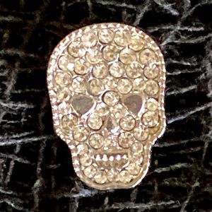 Small skull pin jewels rhinestones tack pin